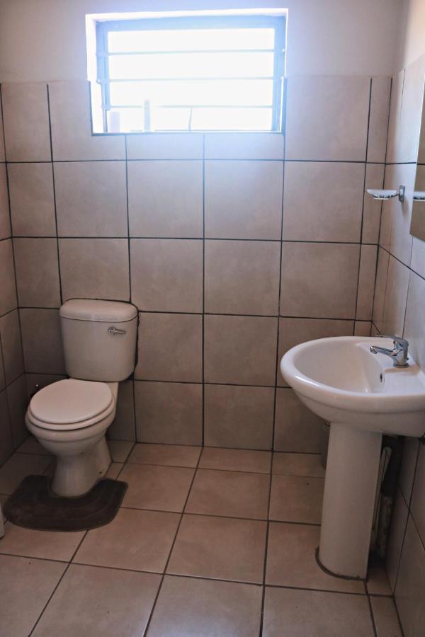 My Guesthouse Kimberley Εξωτερικό φωτογραφία