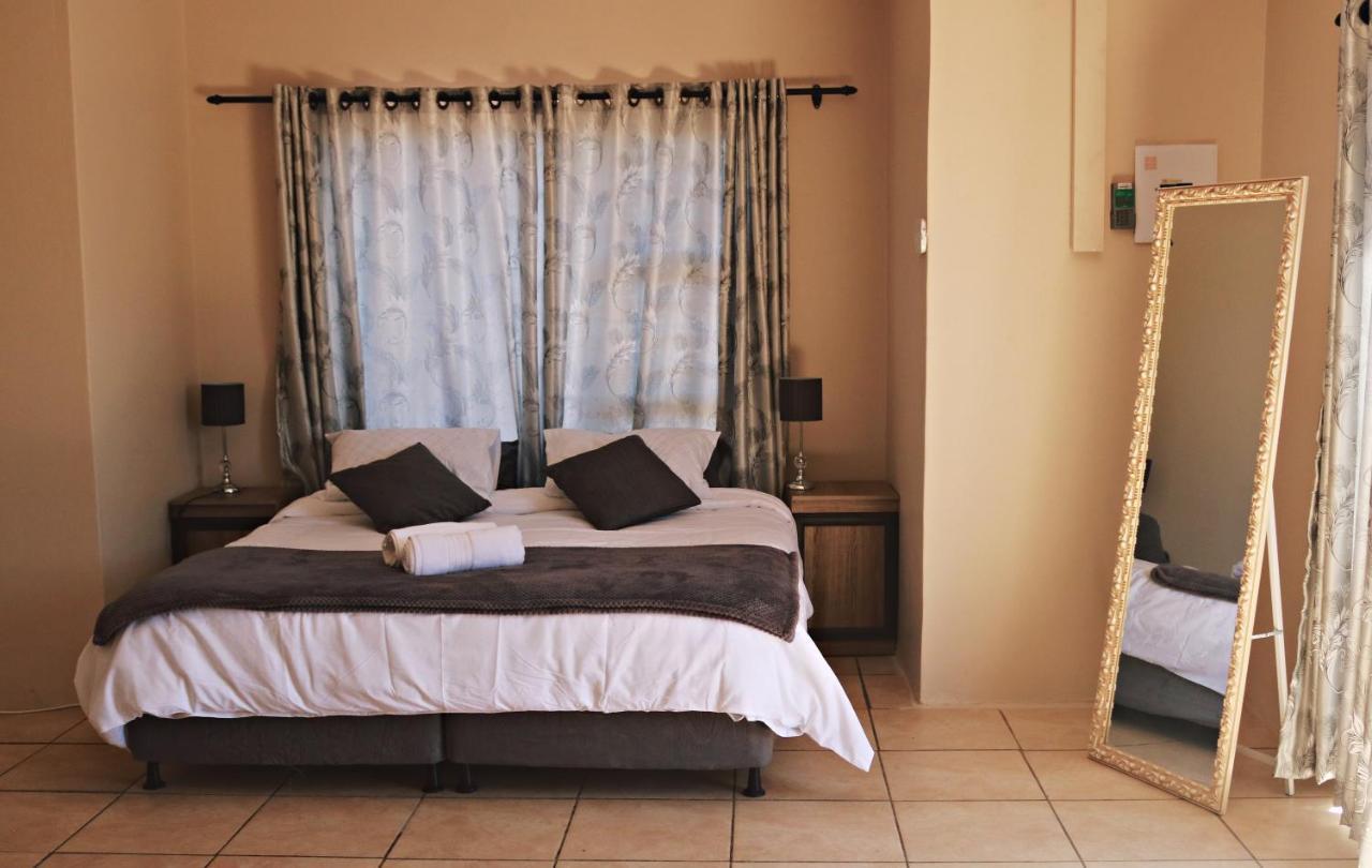My Guesthouse Kimberley Εξωτερικό φωτογραφία