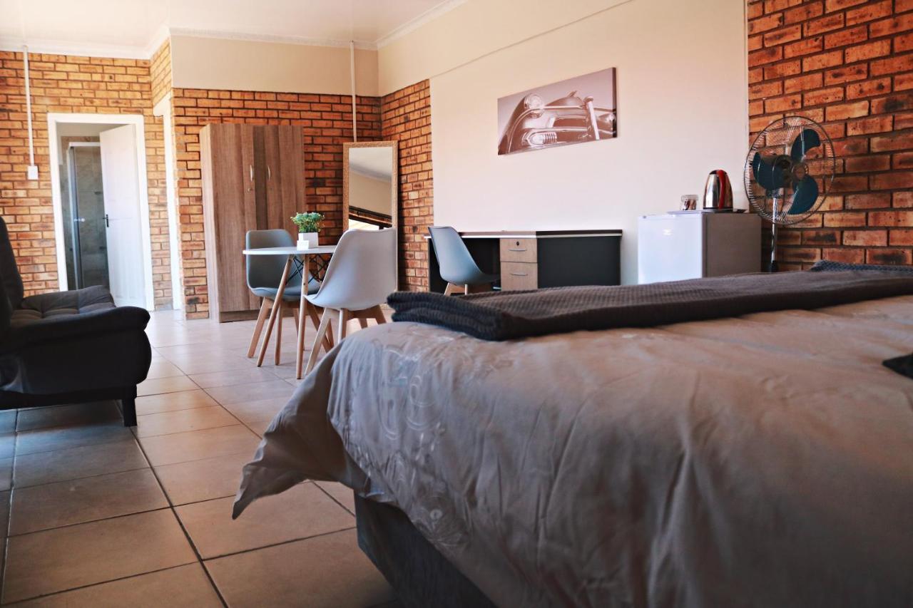My Guesthouse Kimberley Εξωτερικό φωτογραφία