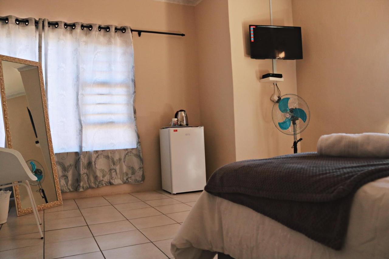 My Guesthouse Kimberley Εξωτερικό φωτογραφία