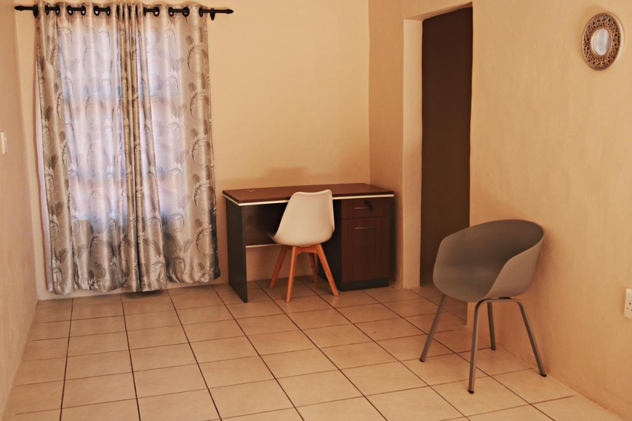 My Guesthouse Kimberley Εξωτερικό φωτογραφία